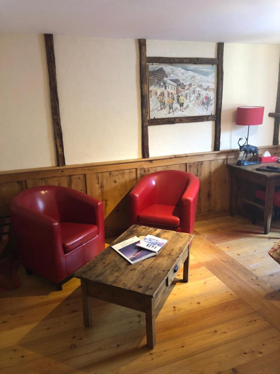 Hotel Restaurant De La Chaussee Briançon Exteriör bild
